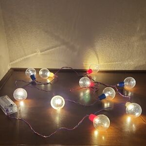 2 Globe String Lights